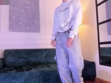 alessandro_dybala — big cum ale [634 tokens left] // #bigcock #bigdick #cum #teen #findom