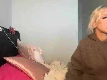 alexajefferies — handbra #18 #innocent #brunette [952 tokens remaining]