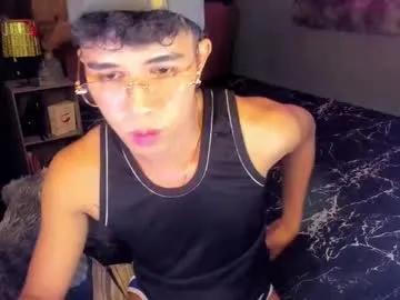 Freechat asiancum_peter on Chaturbate