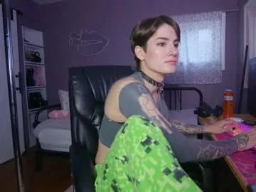 Freechat aynmarie on Chaturbate
