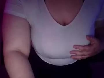 Freechat bigbittiesandfun on Chaturbate