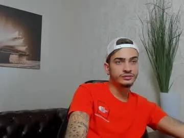 Freechat brandontatex on Chaturbate