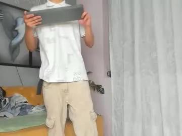 Freechat camillo_virgil on Chaturbate