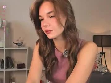 Freechat cwenbrayton on Chaturbate