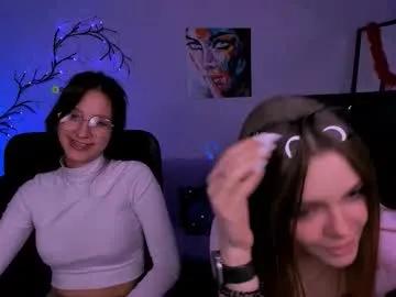 Freechat esma_shine on Chaturbate