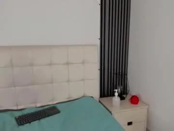 isisnoir on Chaturbate 