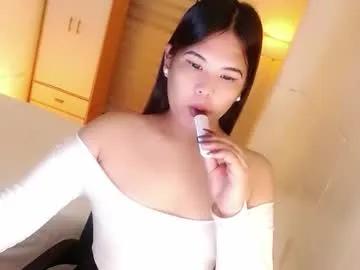 Freechat kayleepinay on Chaturbate