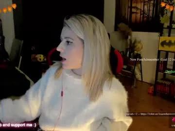 kimilee22 — Welcome <3 Tip if you like it - Goal: Last tipper gets 5 Videos #german #lovense #english #cozy #blonde #gamergirl [163 tokens left]