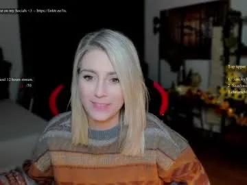 kimilee22 on Chaturbate
