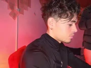 kisstarxxx on Chaturbate 