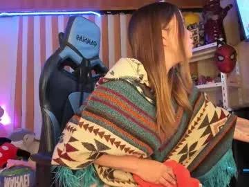 Freechat kloelamaravilla18 on Chaturbate