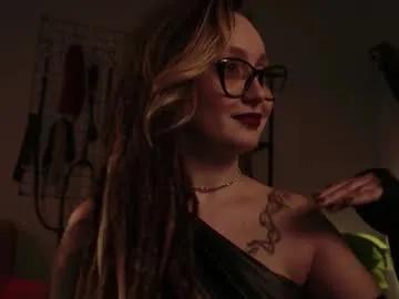 Freechat koracrosbie on Chaturbate