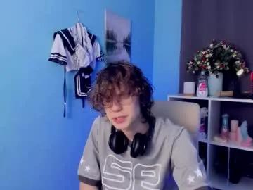 leo_bensyten — cumshow^^ [1999 tokens left] #twink #anal #feet #femboy #new