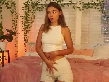lexicoy_ —  Nature girl with a big booty #teen  #slim  #lovense  #blonde  #bigbooty