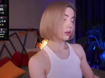 lindathacker — #leggings #fit #feet #muscle #nonude  -- Current Goal: tease without shorts at 444 tokens -- Next Goal: squats + bottom view