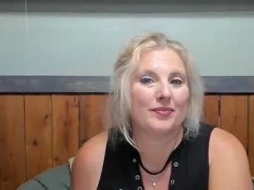 littlelisa1 on Chaturbate 