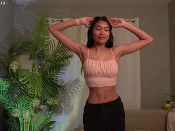 littlemiss_kira on Chaturbate