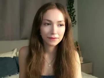 Freechat loriamarzinske on Chaturbate