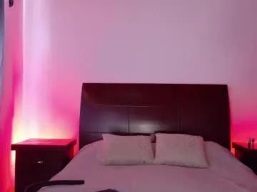 Freechat luccycollins_ on Chaturbate