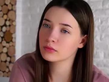 Freechat maidabuoy on Chaturbate