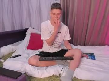 maxim_burn — GOAL: show ass [66 tokens remaining] Welcome to my room! #twink #gay #uncut #ass #pvt