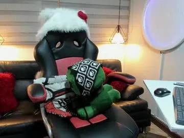 meow_mota — Heeyyy! :) welcome to my room you want to have fun  #bigboobs #sexy #smoke #dark #petite