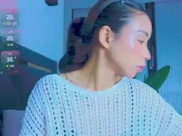 Freechat mia_sirenia on Chaturbate