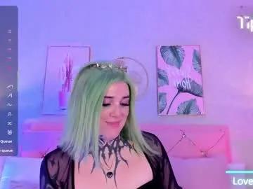Freechat mystikdoll on Chaturbate