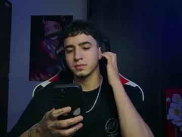 naranjo_seb — Let the good come out ! #new #cute #teen #bigcock #cum [4000 tokens left]