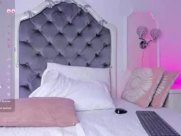 pollygrey_ — GOAL: control fuckmachine x 5 min [555 tokens remaining] sea to squirt: 666 let me wet your body with my jets biggest tipper will gain control   #daddysgirl #blowjob #latina #fuckmachine #squirt