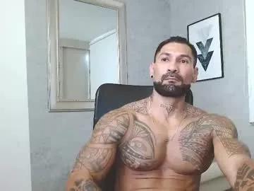 Freechat rogers_p on Chaturbate