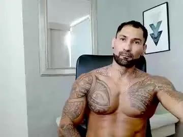 Freechat rogers_p on Chaturbate