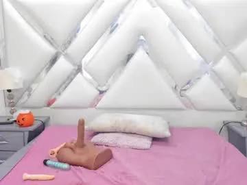 selenareyess on Chaturbate 