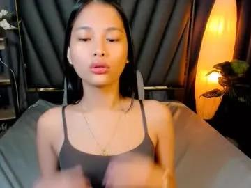 Freechat sierracoxriches on Chaturbate