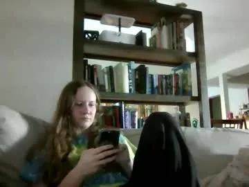 Freechat skywinters on Chaturbate