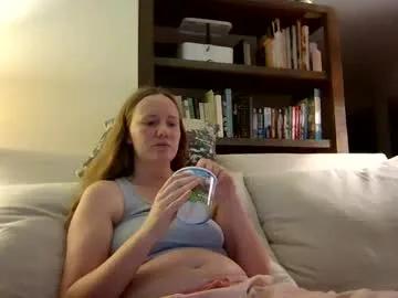 Freechat skywinters on Chaturbate