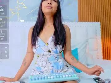 Freechat slutlittlecamila on Chaturbate