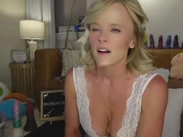 Freechat taylor_love_303 on Chaturbate