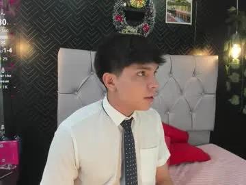 thiago_kozak — GOAL: Completely Naked [38 tokens remaining] Welcome to my room! #teen #gay #cum #18 #twink