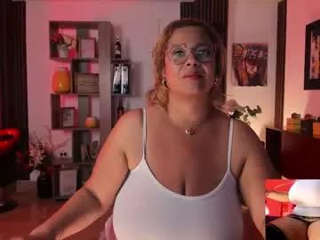 vanessa_sterling — GOAL: Fuck tits + Blowjob + saliva [139 tokens remaining] You make me very wetMy favorite vibrations are 111222333444555 #Mommy #Bigboobs #Milf #Mature #Curvy