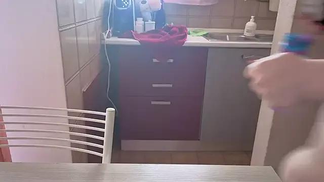 Freechat Bambol_yna on StripChat