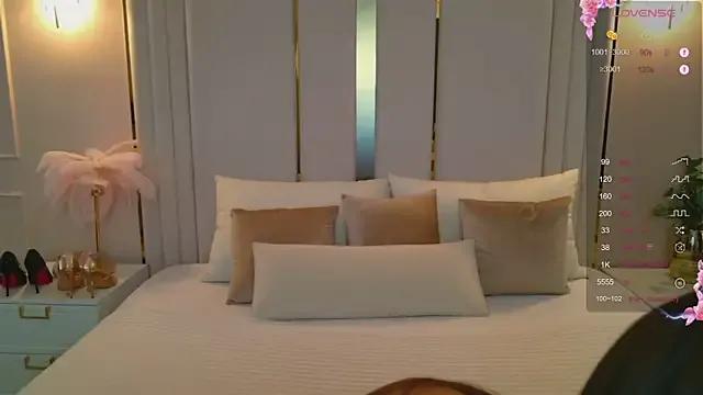 BellaHalles — sexy shower video