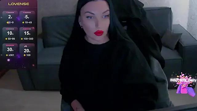 blackberry_star — to spoil ur queen