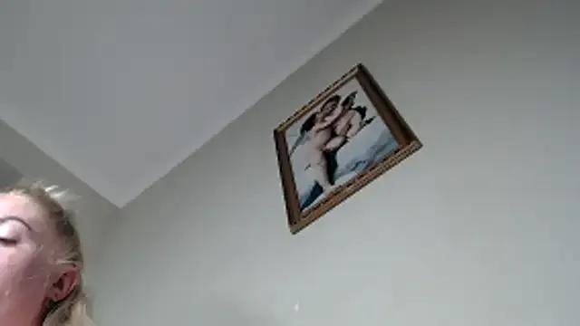 BrigitDani_ — I fuck a 30-centimeter dildo in the puss