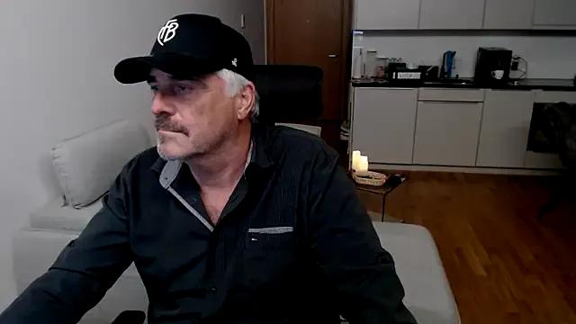 Budapest1958 — Freechat on StripChat