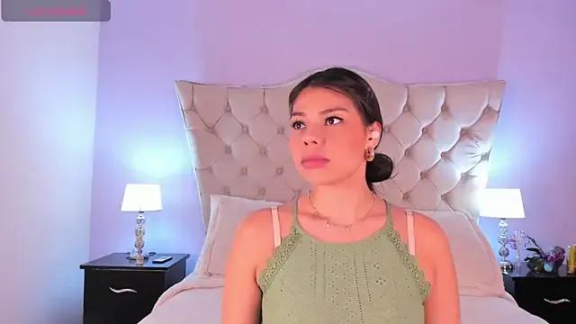 Freechat CarolineNasty on StripChat