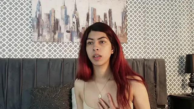 Cassie_bloom on StripChat 