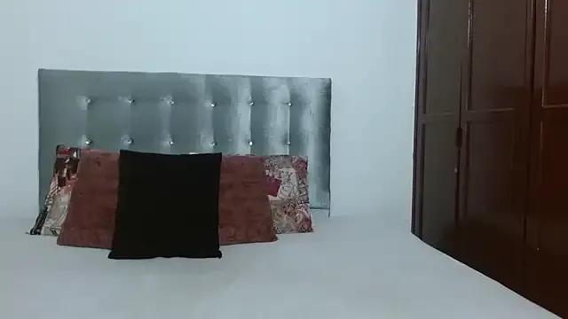 Freechat DaiishaWolf on StripChat