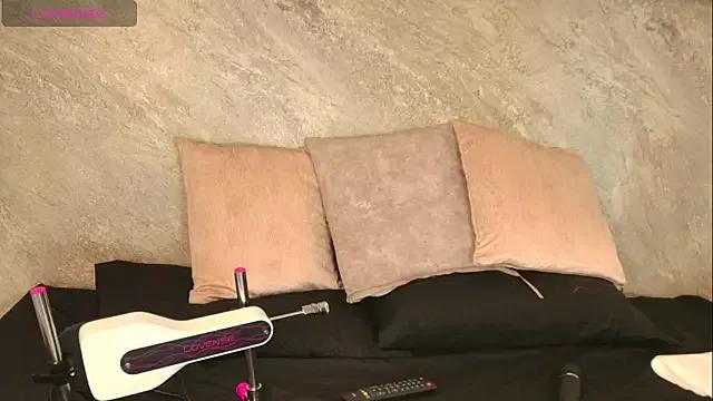 Freechat Dixie_grey1 on StripChat