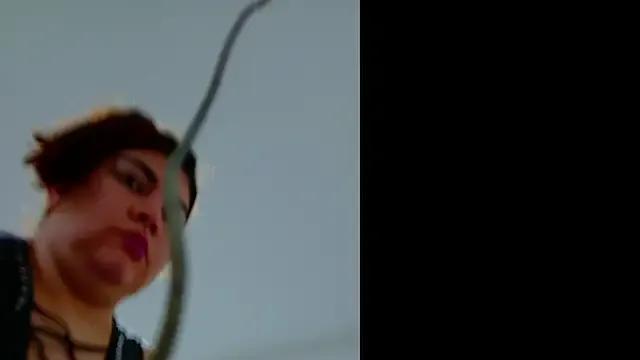 Gaby_Vegaa — Freechat on StripChat